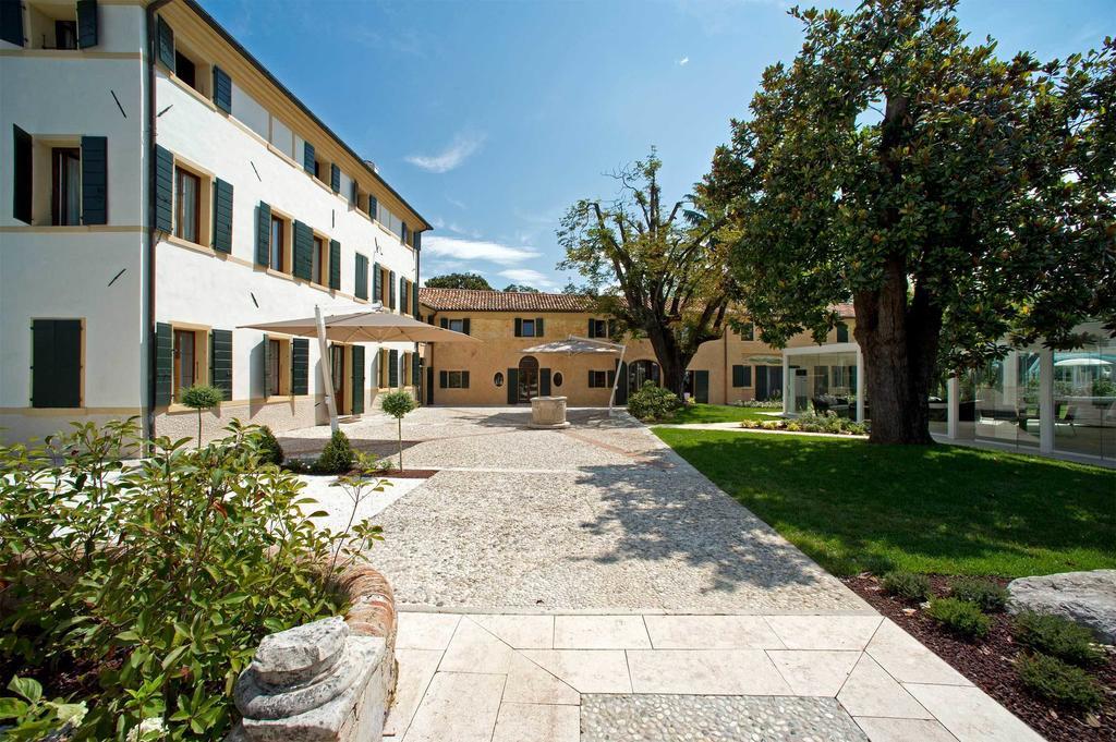 Hotel Donna Lucia 4*